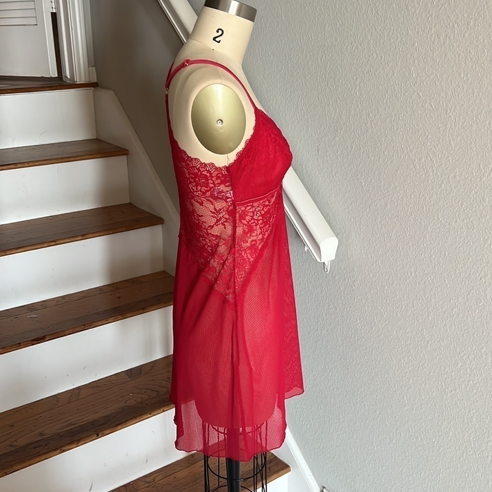 b.tempt'd by Wacoal Women's Lace Encounter Chemise Crimson Red​​​​​​​​​ - Picture 9 of 13